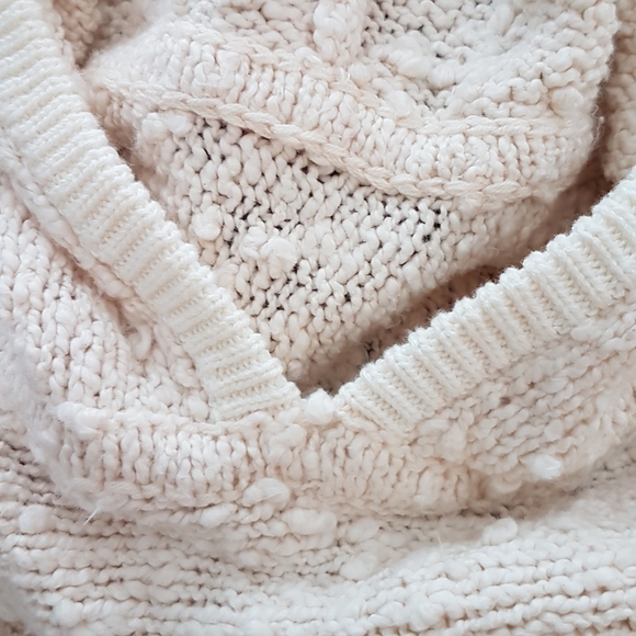 🎉Sold At MP🎉Free people easy breezy poncho sweater  Size M - Picture 4 of 12